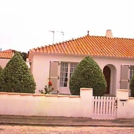 Holiday home Maison A Barbatre, 200 M De La Plage, 4/6 Pers, Parking - Fr-1-823-93