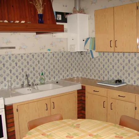 Maison A Barbatre, 200 M De La Plage, 4/6 Pers, Parking - Fr-1-823-93 Ferienhaus